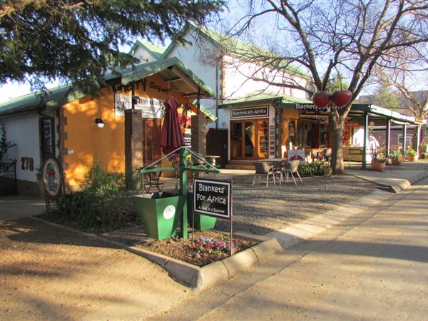 600  m² Retail Space