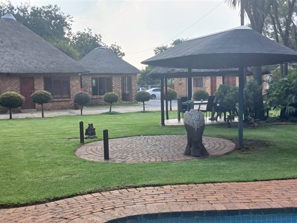 19 Bedroom, Bed and Breakfast