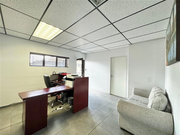 56  m² Office Space